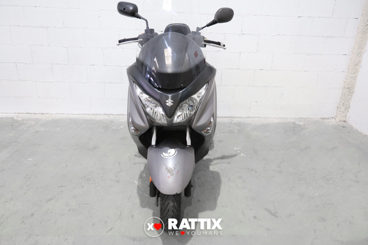 SUZUKI Burgman 125 Abs my14